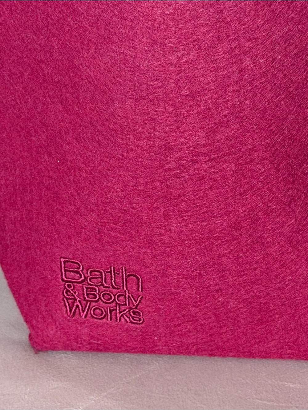 NWT Bath & Body Works Deep Pink Felt Tote - Picture 4 of 16